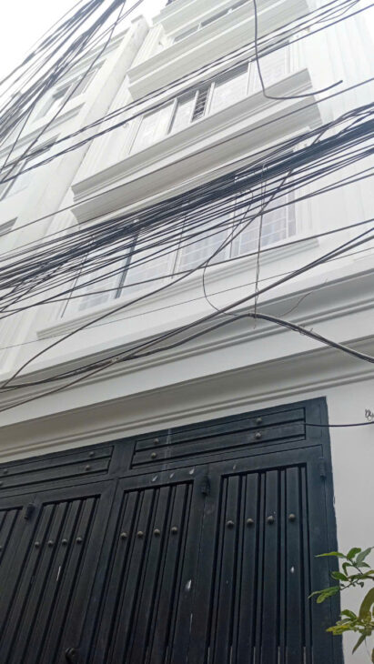 CĂN HỘ DỊCH VỤ 4 TẦNG, DÒNG TIỀN SẴN 32TR/ THÁNG – SÁT HIMLAM, QUẬN 7