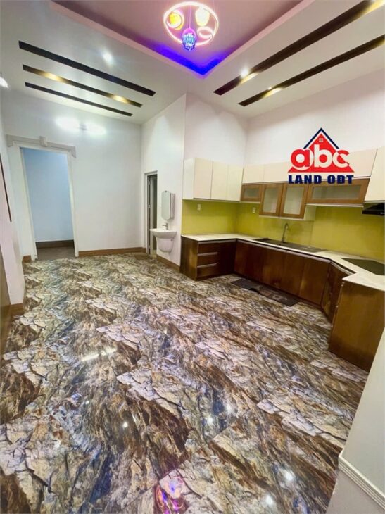 NP973 bán nhà mặt tiền kinh doanh. kết cấu 1 lầu. pháp lý sổ hồng riêng. giao liền