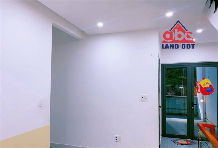 NP971 bán nhà phố khu dân cư hiện hữu. kết cấu 1 trệt 2 lầu. mt kinh doanh thương mại