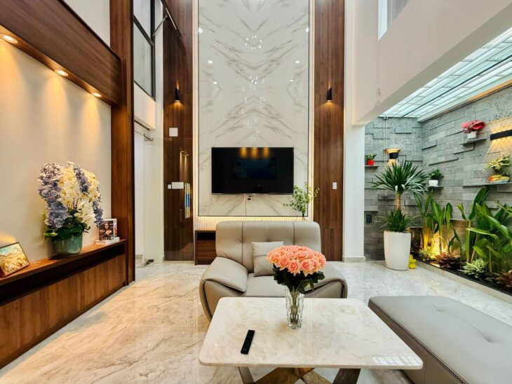 NHÀ BÁN GẦN MẶT TIỀN 6 PN, 6WC THỐNG NHẤT – PHƯỜNG 11 – GÒ VẤP