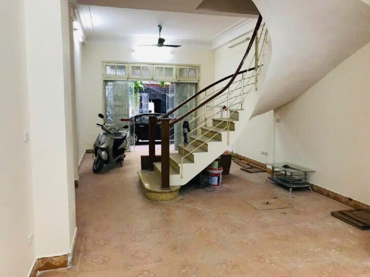 B.ÁN NHÀ NGÕ 168 NGUYỄN XIỂN NHÀ 2 MẶT NGÕ RỘNG NHƯ PHỐ VIJ TRÍ VÀNG ĐỂ KINH DOANH