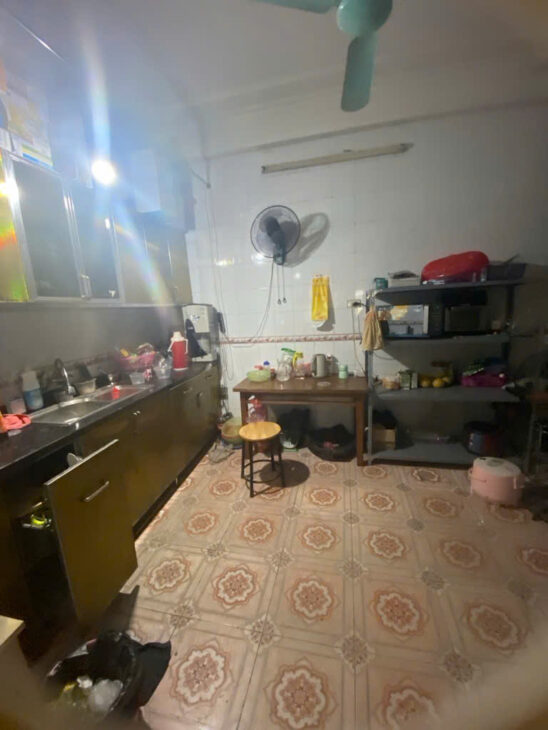 B.ÁN NHÀ MẶT PHỐ GIÁP GIÁP BÁT- VỊ TRÍ KINH DOANH VÀ RẤT NHIỀU TIỆN ÍCH.