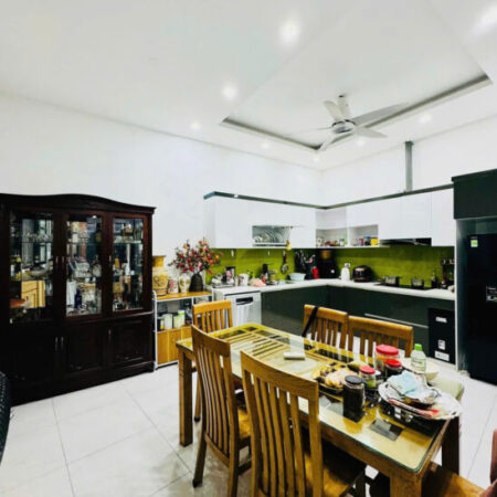 NGÕ 10 LÁNG HẠ – NGÕ THÔNG TỨ PHÍA – NHÀ XÂY CHẮC CHẮN Diện tích 54m2 – Giá 9 tỷ có TL Hiện