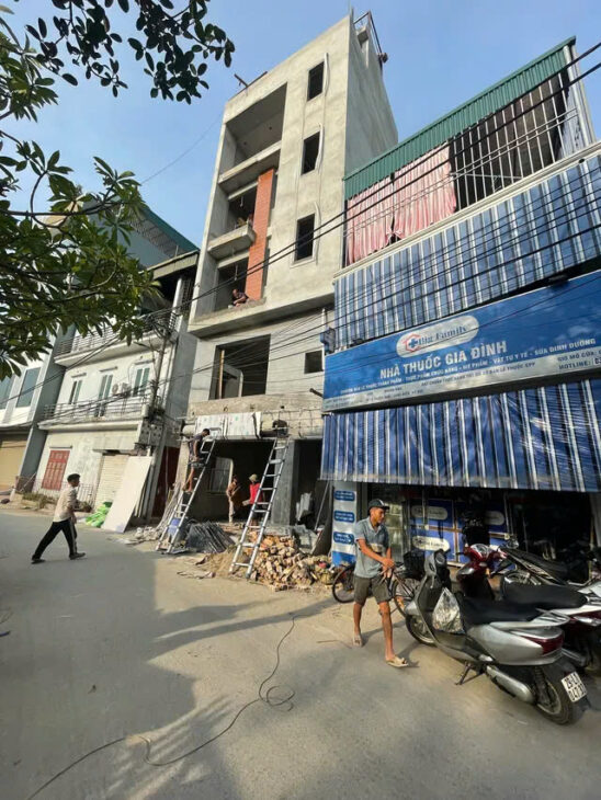 BÁN NHÀ PHỐ NGUYỄN VĂN LINH,Ô TÔ QUA NHÀ, 32M2,6 TẦNG, MẶT TIỀN 5M, 6.95 TỶ.