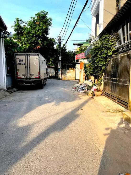 NHÀ MỚI KINH DOANH- Ô TÔ CHÁNH PHỐ NGUYỄN VĂN LINH – LONG BIÊN 32M2,6 TẦNG- THANG MÁY, 6.9 TỶ.