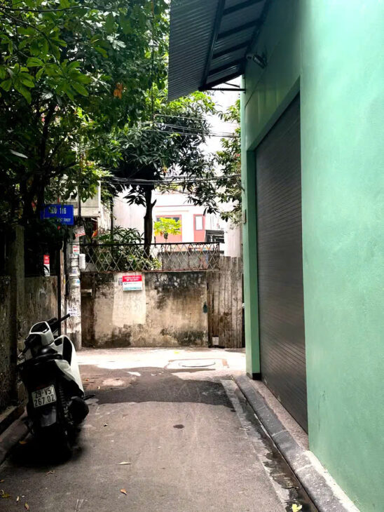 Bán nhà Mới Ngọc Thụy- Long Biên, 35m2, 7 tầng, 9.7 tỷ. Mặt ngõ ô tô- thang máy.