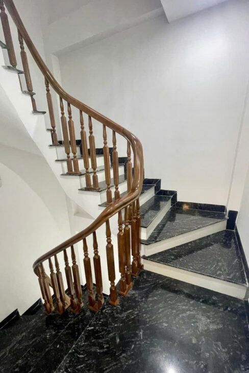 BÁN NHÀ MỚI PHÂN LÔ MỖ LAO, HÀ ĐÔNG, KHÔNG LỖI PHONG THỦY, CHỈ XÁCH VALI VỀ Ở LUÔN. DT 35M2, 5 TẦNG