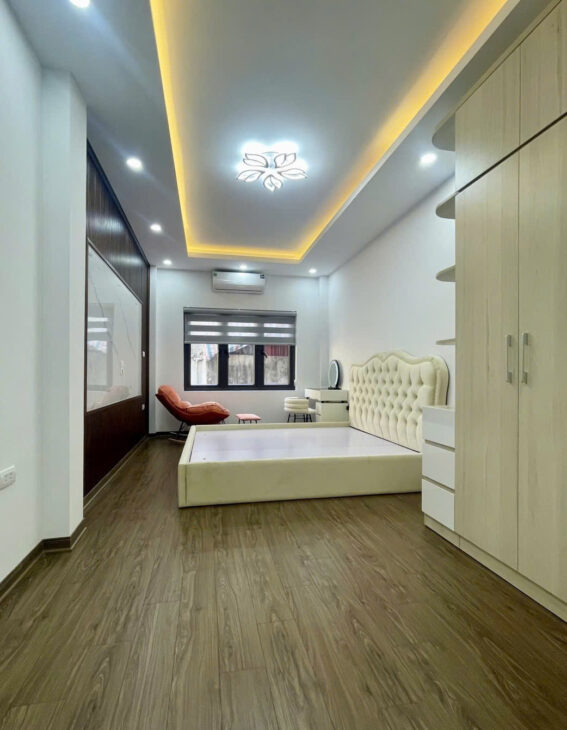BÁN NHÀ MỚI PHÂN LÔ MỖ LAO, HÀ ĐÔNG, KHÔNG LỖI PHONG THỦY, CHỈ XÁCH VALI VỀ Ở LUÔN. DT 35M2, 5 TẦNG