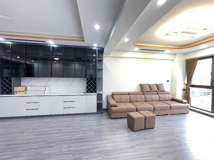 CHÍNH CHỦ CẦN BÁN CĂN HỘ CC CT10 VIỆT HƯNG LÔ GÓC 126M, GIÁ 5.56 TỶ. NỘI THẤT XỊN. VIEW ĐẸP TUYỆT