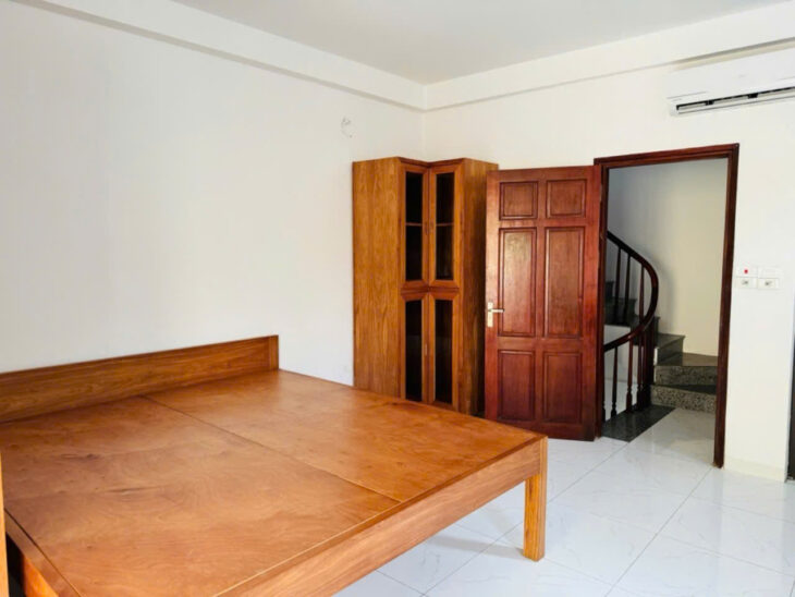 NHÀ ĐẸP, PHÂN LÔ PHỐ NGÔ ĐÌNH MẪN – THOÁNG SÁNG RỰC RỠ – ÔTÔ DỪNG ĐỖ NGÀY ĐÊM