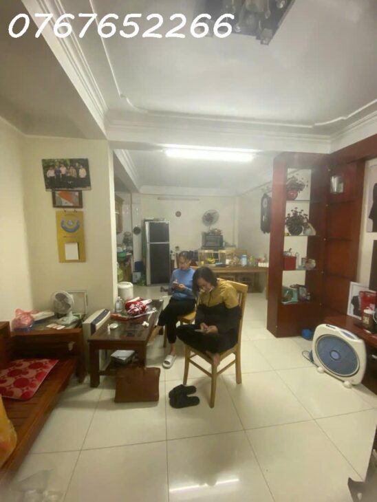 CẦN BÁN GẤP Nhà đẹp, vị trí vàng Nguyễn Chí Thanh 10 tỷ