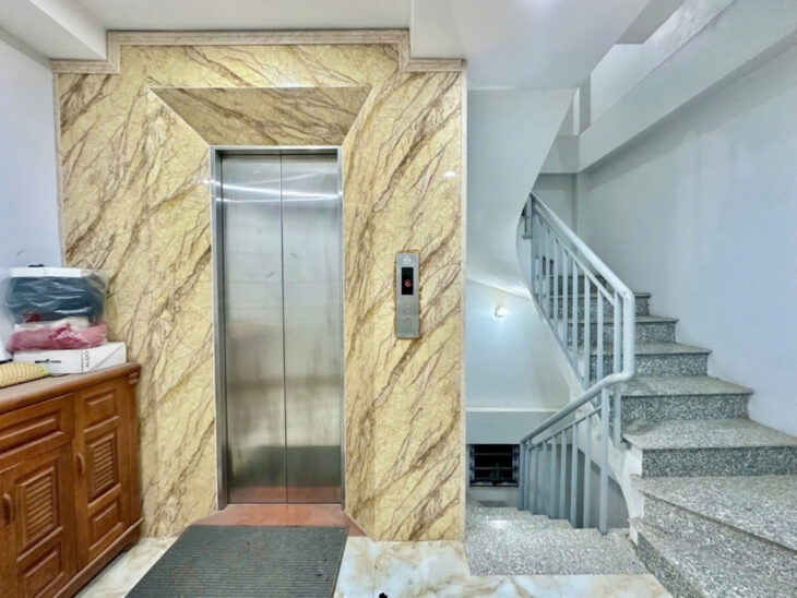 Liễu Giai Ba Đình – ô tô vào nhà – ở kết hợp KD – 6 tầng thang máy – 132m chỉ 19.x tỷ