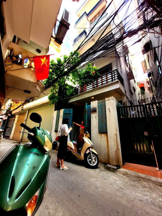 Bán nhà 73m², 5 tầng, 4PN, Ngọc Lâm, Long Biên, 16.5 tỷ .Ngõ ô tô.