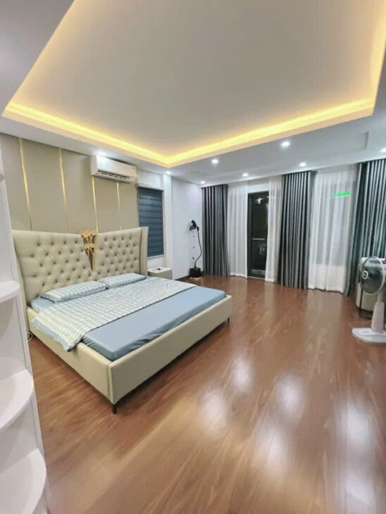 Bán nhà 50m2, 7 tầng,ngõ ô tô thông, Nguyễn Văn Cừ, Ngọc Lâm, Long Biên – 15.3 tỷ