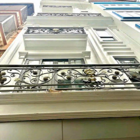 Bán CCMN Trần Quốc Hoàn 85mx6 tầng THANG MÁY, MT rộng, doanh thu cao 16.5 tỷ. Bán CCMN Trần Quốc Hoàn 85mx6 tầng THANG MÁY, MT rộng, doanh thu cao 16.5 tỷ.