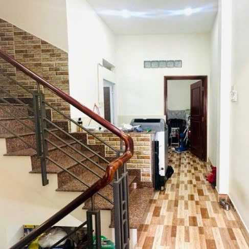 CẦN BÁN NHANH NHÀ HẺM 5 M LÔ TƯ BÌNH, HƯNG HÒA A, GIÁP RANH QUẬN TÂN QUÝ 5,3 TỶ
