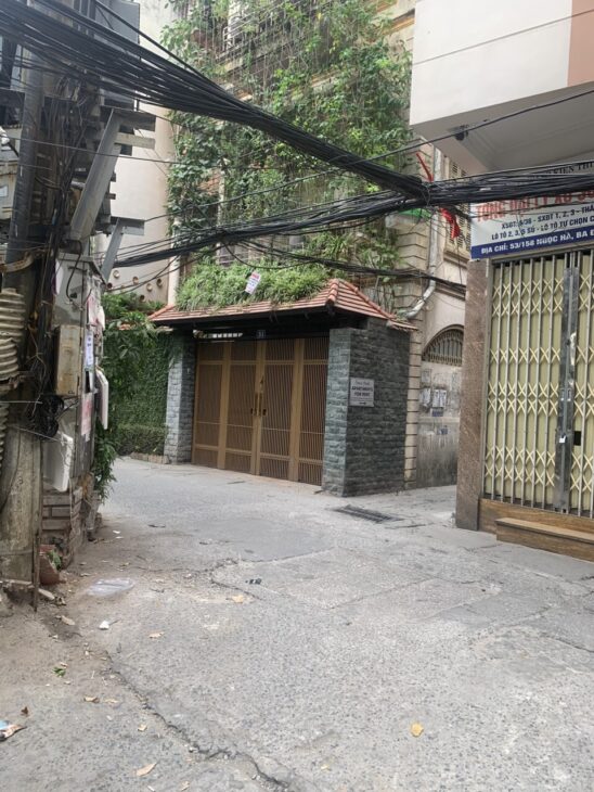 Bán Nhà Âu Cơ, Tây Hồ, gần Ô Tô – 41m², 1 Tầng, Mặt Tiền 3.4m, Giá 10.3 Tỷ