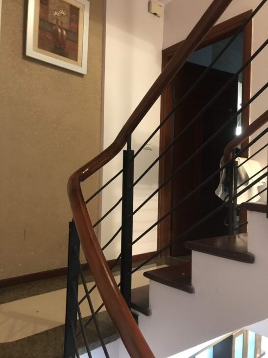 BÁN NHÀ MẶT PHỐ ÂU CƠ, TÂY HỒ,Ô TÔ TRÁNH. GIÁ 12 TỶ