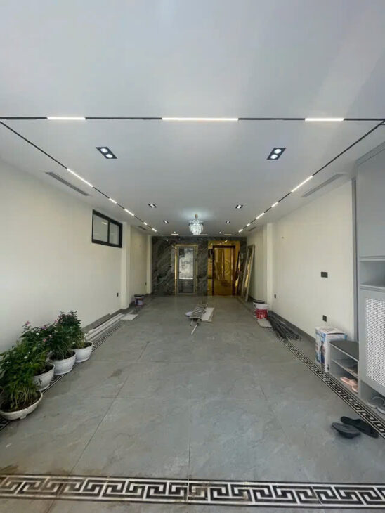 Nhà mới Nguyễn Văn Cừ- Long Biên 52m2,LÔ GÓC + 6 TẦNG THANG MÁY GARA ÔTÔ + NGÕ THÔNG KINH