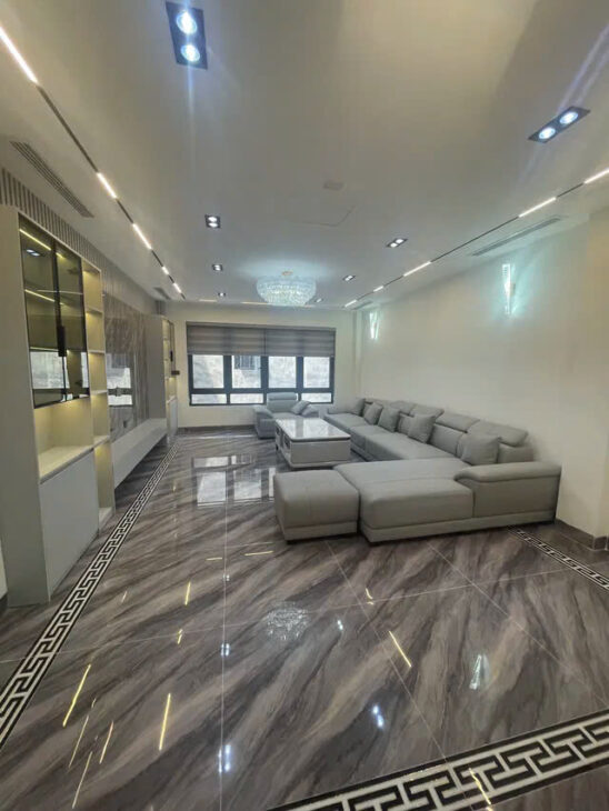 Nhà mới Nguyễn Văn Cừ- Long Biên 52m2,LÔ GÓC + 6 TẦNG THANG MÁY GARA ÔTÔ + NGÕ THÔNG KINH
