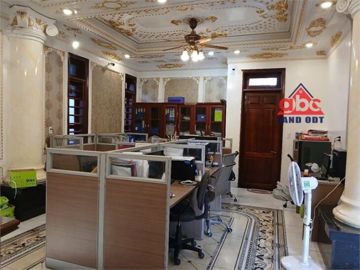 Bán Biệt thự KDC ổn định, thiết kế hiện đại, khuôn viên rộng, giao thông thuận lợi