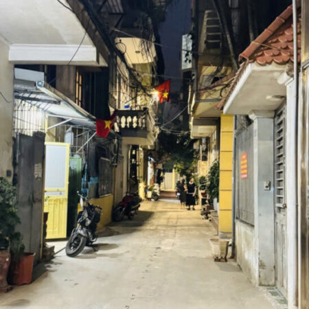 BÁN NHÀ DƯƠNG VĂN BÉ HAI BÀ TRƯNG, DT SỬ DỤNG 75M, 2 TẦNG, MẶT TIỀN 7M,, NGÕ VÀO 4M, GIÁ NHỈNH 3 TỶ