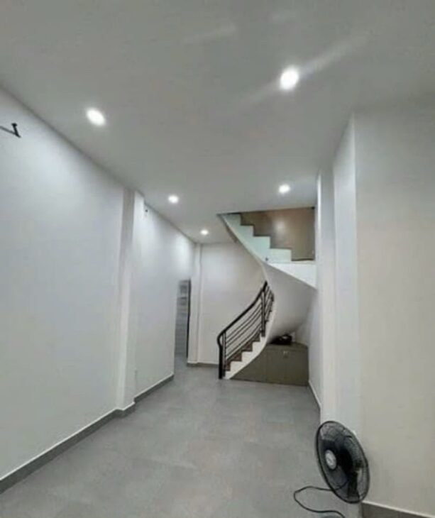 BÁN NHÀ CỘNG HÒA, P13 TÂN BÌNH