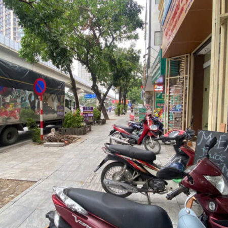 Bán nhà mặt phố Nguyễn Trãi, Thượng Đình, Thanh Xuân, 37m2, 5 tầng, 17 tỷ