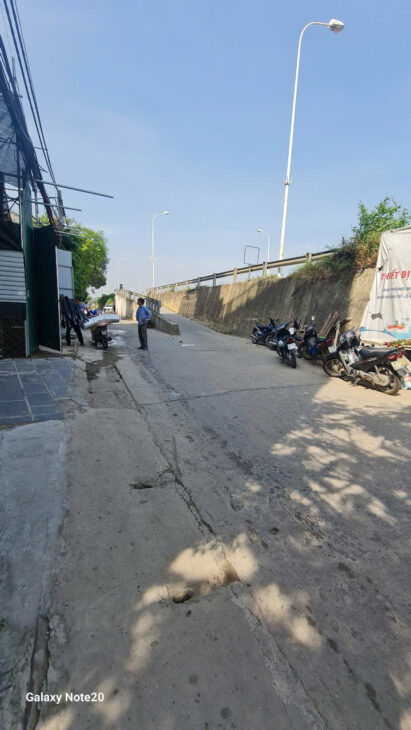 BÁN ĐẤT PHÚ THƯỢNG 53M2 MẶT TIỀN 4M HÀNG XÓM CIPUTRA GIÁ HƠN 7TỶ