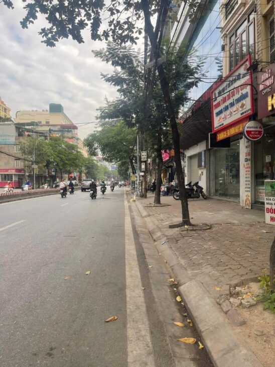 BÁN NHÀ 51M2 7 TẦNG HAI THOÁNG MẶT PHỐLẠC LONG QUÂN TÂY HỒ HÀ NỘI 0985680788