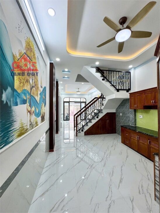 NP1034 nhà đẹp 1 lầu , đường rộng xe hơi thoải mái. thiết kế nhà hiện đại. giao liền