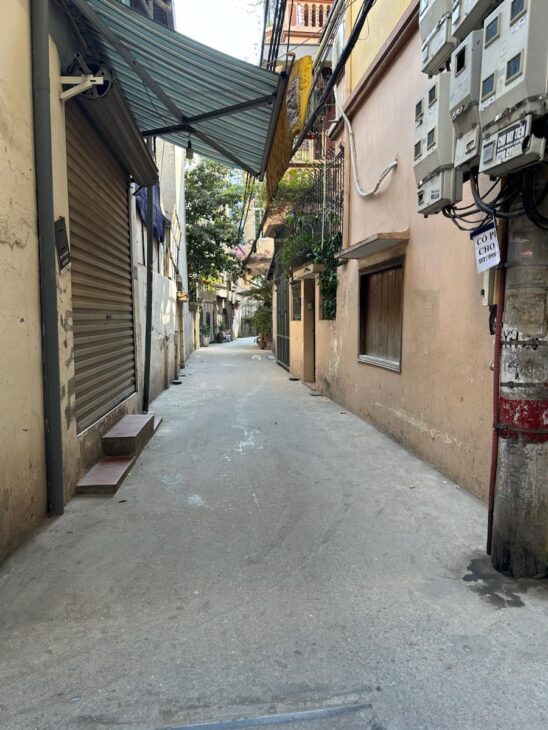 SIÊU HIẾM PHỐ YÊN HÒA – THANG MÁY, THÔNG SÀN – DT 41M2, GIÁ NHỈNH 10 TỶ