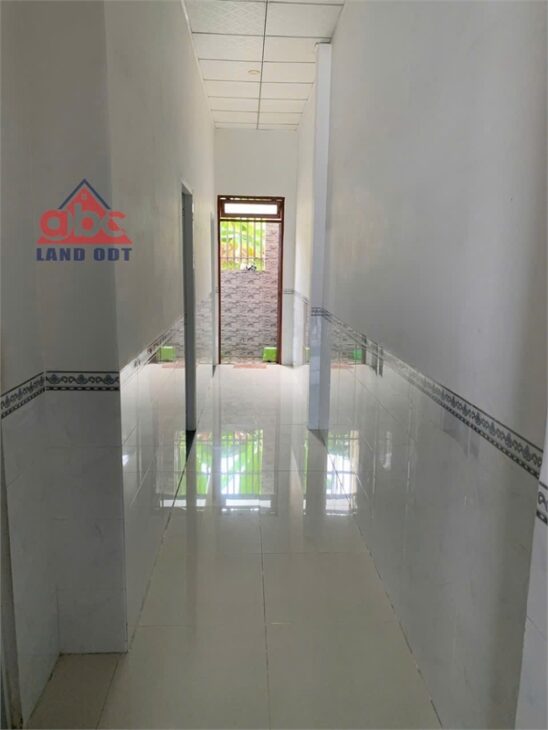 NP1035 nhà đẹp cấp 4. gần trường học, chợ. ngang 5. khu xóm an ninh, ổn định