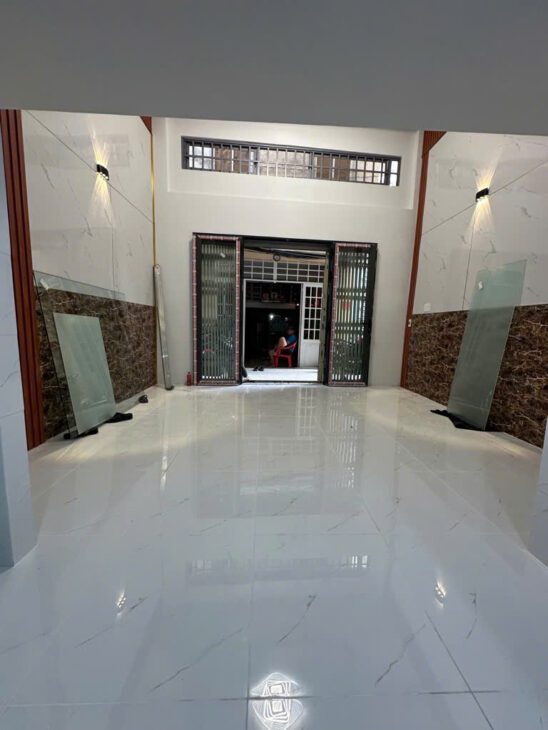 NGANG 4,3 NỞ TÀI LỘC 4.5 DÀI 7.5 3 TẤM CÓ TỶ HƠN