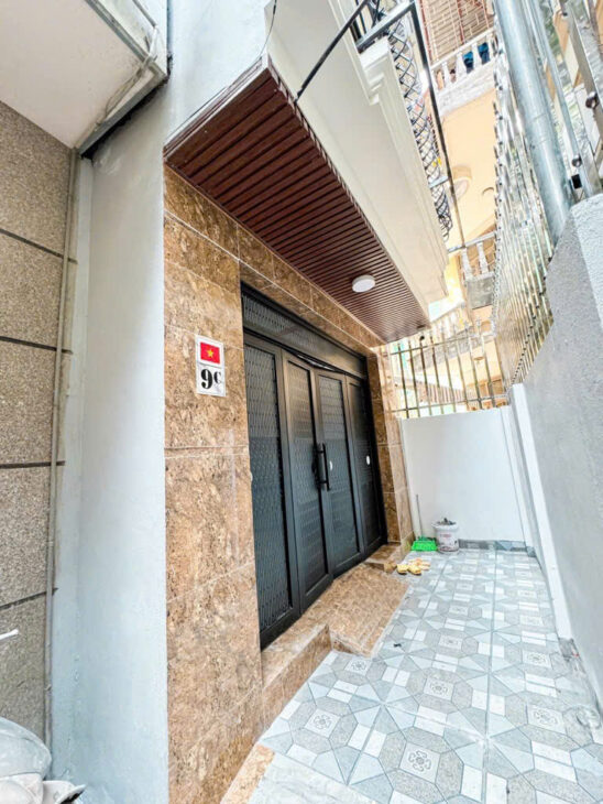 (Siêu Phẩm) Tòa Apartment xây mới 67m2 x 16P tại Nguyễn Đình Hoàn – DT 1 tỷ/năm – Tin Thật 100%.