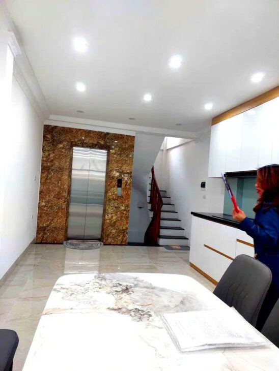 BÁN NHÀ RIÊNG PHỐ NGỌC THỤY 36M2, 6 TẦNG, MT 3.6M, 8.38 TỶ. LONG BIÊN.
