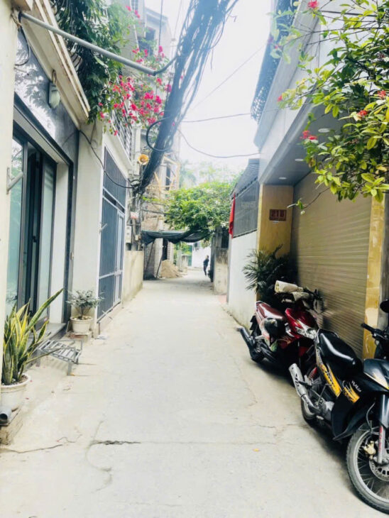 HIẾM – SIÊU PHẨM – NHÀ NGỌC THUỴ – 38M x 5 TẦNG – GIÁ NHỈNH 8 TỶ NGÕ Ô TÔ 7 CHỖ – NỘI THẤT ĐẸP MÊ