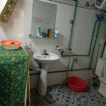 Bán nhà C4 Gần chợ Lô góc Vĩnh Quỳnh DT35m giá chưa đến 3 tỷ