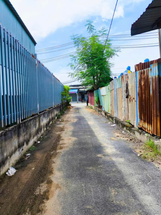 Bán 62m2 đất thổ cư cạnh TOYOTA Long Phước,Quận 9 chỉ hơn 2 tỷ.