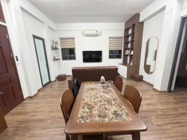 Bán nhà Thái Thịnh – mặt ngõ ô tô tránh kinh doanh sầm uất- Lô góc