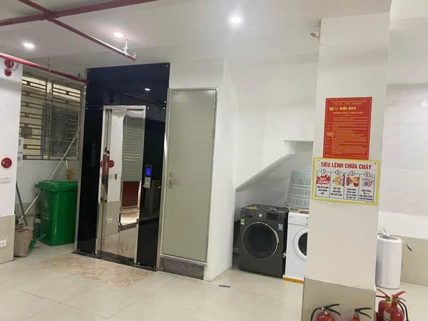 SIÊU PHẨM CHUNG CƯ MINI 10PHÒNG KHÉP KÍN – THANG MÁY – DÒNG TIỀN ỔN ĐỊNH ~ 60 TR/TH – MẶT TIỀN RỘNG