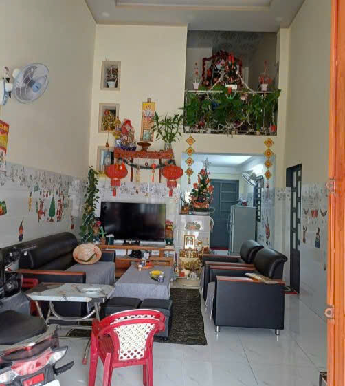 Bán nhà 1 trệt 1 lầu sẵn mặt bằng kinh doanh trong KCN Bàu Bàng,Bình Dương.