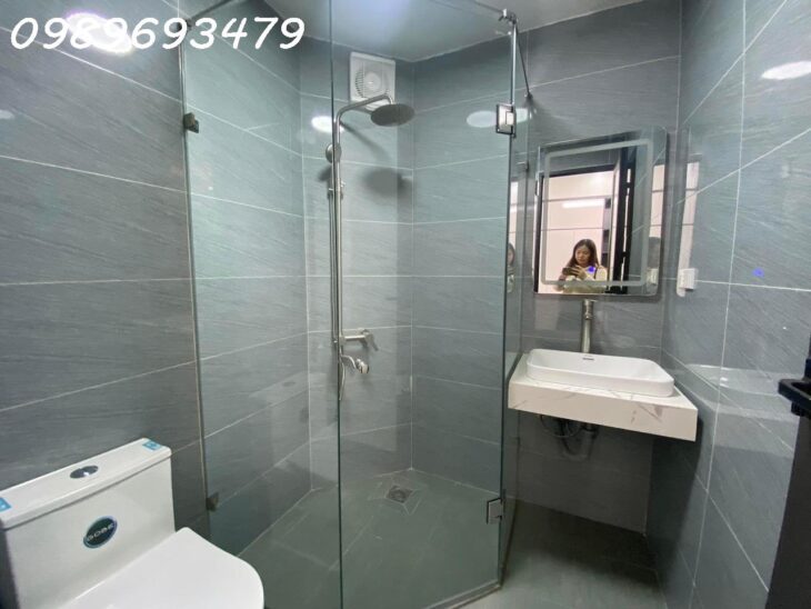 Nhà đẹp đón Tết, ngõ Đường Láng, Đống Đa 40m, mt:6m, Giá: 6.25. Tặng 110% nội thất xịn.