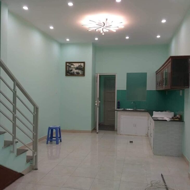 Bán gấp nhà NGUYỄN LÂM, BT, 4m x 19m, 2 lầu, giá 5.8 tỷ
