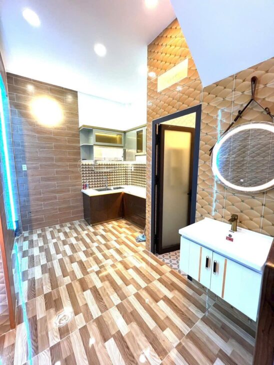 Bán nhà đẹp HXH Đ. Ni Sư Huỳnh Liên, P10, Q. Tân Bình, DT: 5m x 10m, Giá 3,9 tỷ TL