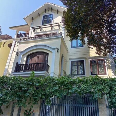 Biệt Thự Cầu Giấy đẳng cấp thượng lưu, gara 2 ô tô, thang máy, KD VP SPA 180m nhỉnh 40 tỷ Biệt Thự Cầu Giấy đẳng cấp thượng lưu, gara 2 ô tô, thang máy, KD VP SPA 180m nhỉnh 40 tỷ