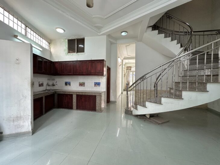 Nhà MẶT TIỀN đường NGUYỄN THƯỢNG HIỀN – B THẠNH – nở hậu 10m x 17m.