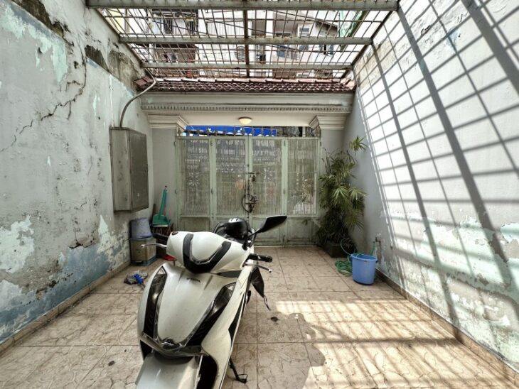 Nhà MẶT TIỀN đường NGUYỄN THƯỢNG HIỀN – B THẠNH – nở hậu 10m x 17m.