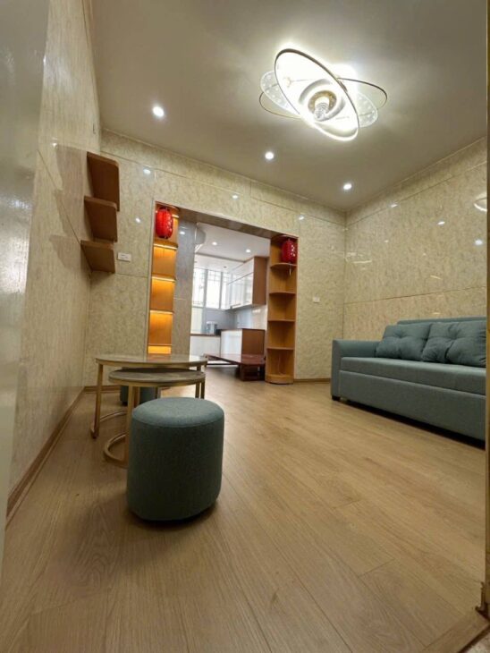 Bán nhà A2 Triều Khúc giá 1.98 tỷ, diện tích 35m2, tầng 3, mặt tiền 3.5m