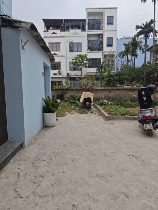 Bán nhà Hoà Bình – Yên Nghĩa giá 2.75 tỷ, diện tích 59m2, đất, mặt tiền 4m